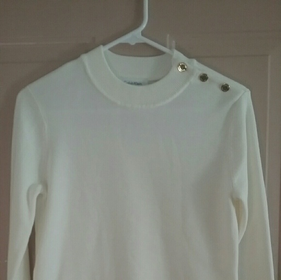 Calvin Klein nice sweater - Picture 3 of 5